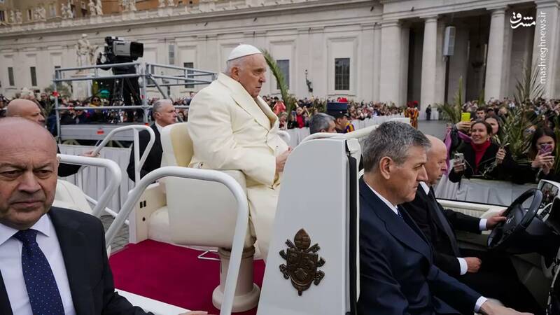 حضور پاپ در جشن نخل واتیکان