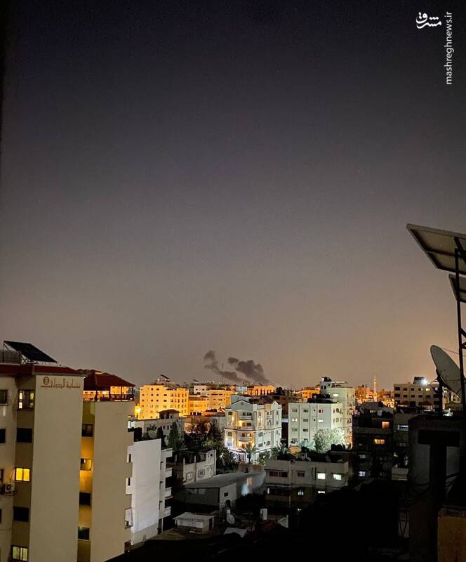 تجاوز رژیم اسرائیل به غزه و شهر صور لبنان/ شلیک بیش از ۴۴ راکت به اراضی اشغالی/ فراری شدن صهیونیستها به پناهگاهها/ نگرانی رژیم صهیونیستی از گسترش دامنه جنگ در غزه+ فیلم و تصاویر