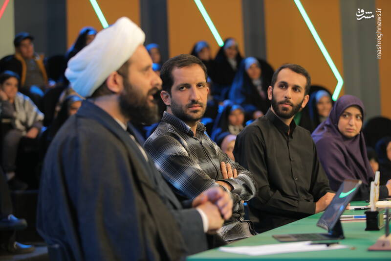 «مسئلهمحوری» بهجای «ژانگولربازی»