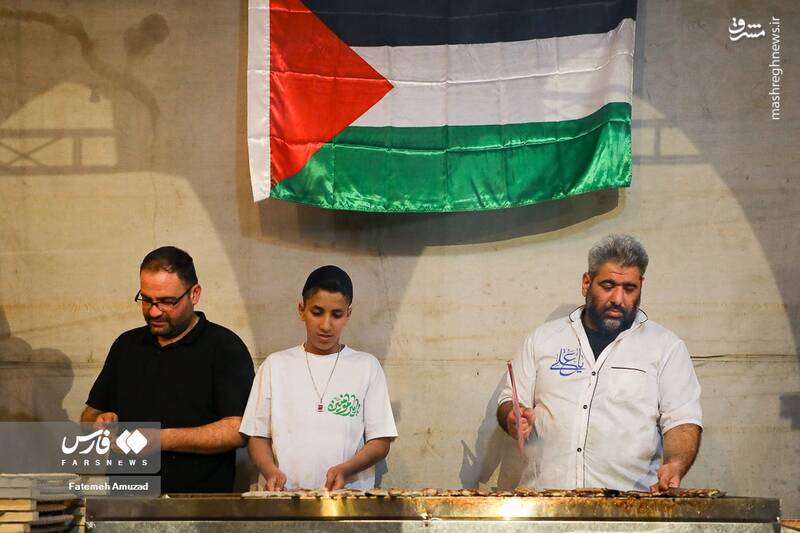 عکس/ افطاری فلسطینی در میدان فلسطین