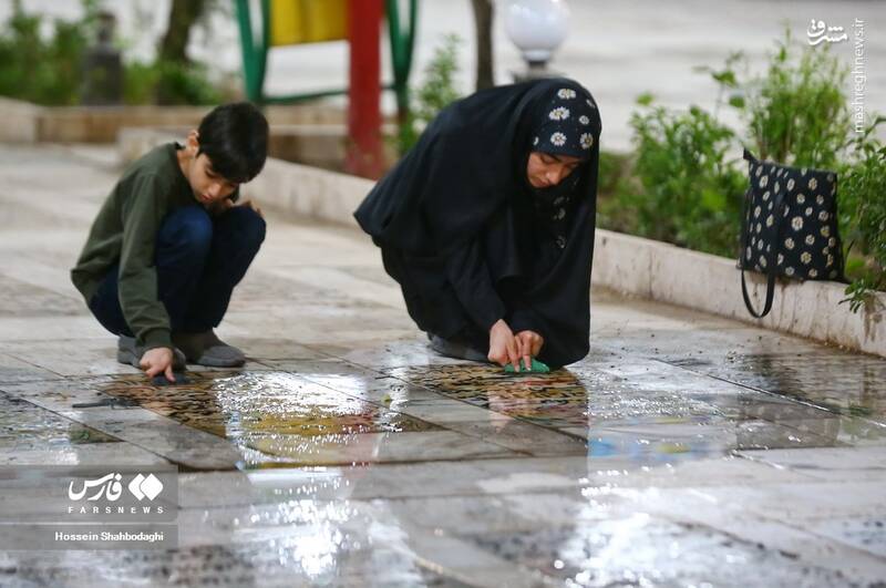 عکس/ شب زندهداری متفاوت در کنار شهدا