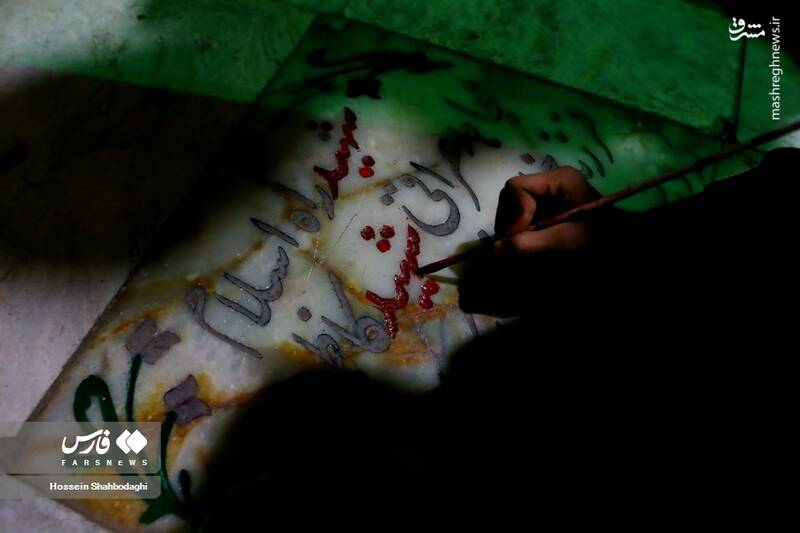 عکس/ شب زندهداری متفاوت در کنار شهدا