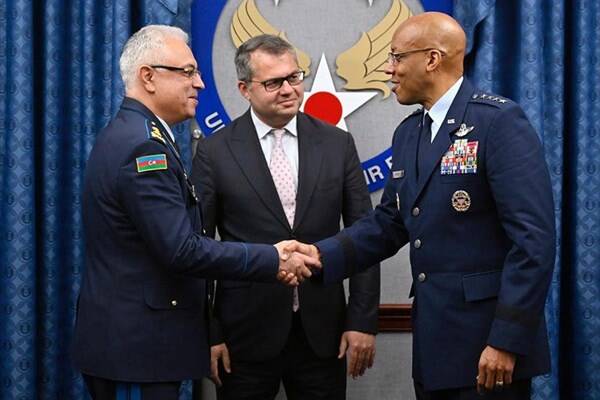 معاون وزیر دفاع جمهوری آذربایجان به آمریکا سفر کرد