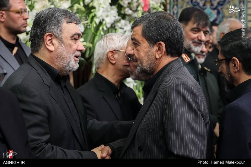 عکس/ شخصیتها در مراسم ترحیم والده سردار اشتری