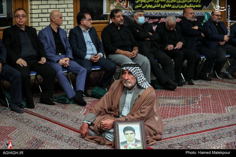 عکس/ شخصیتها در مراسم ترحیم والده سردار اشتری