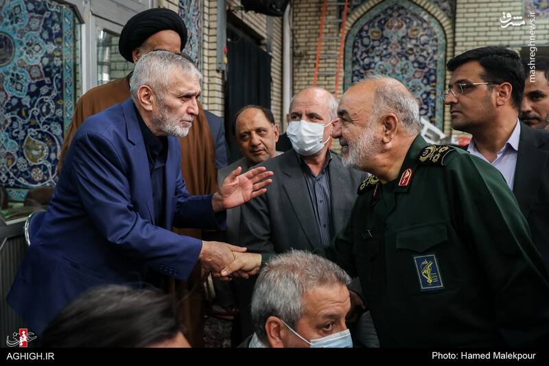 عکس/ شخصیتها در مراسم ترحیم والده سردار اشتری