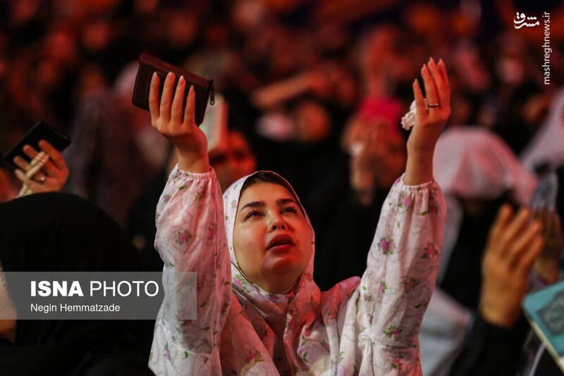 عکس/ مراسم احیای شب بیست و یکم در امامزاده صالح(ع)