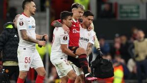 شب تلخ منچستریونایتد تکمیل شد