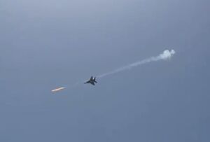 فیلم/ پرواز جنگندههای ارتش سودان بر فراز آسمان خارطوم پرواز جنگندههای ارتش سودان بر فراز آسمان خارطوم