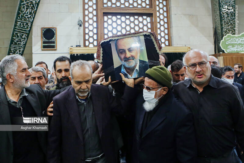 عکس/ حضور چهرهها در تشییع پیکر "عماد افروغ"