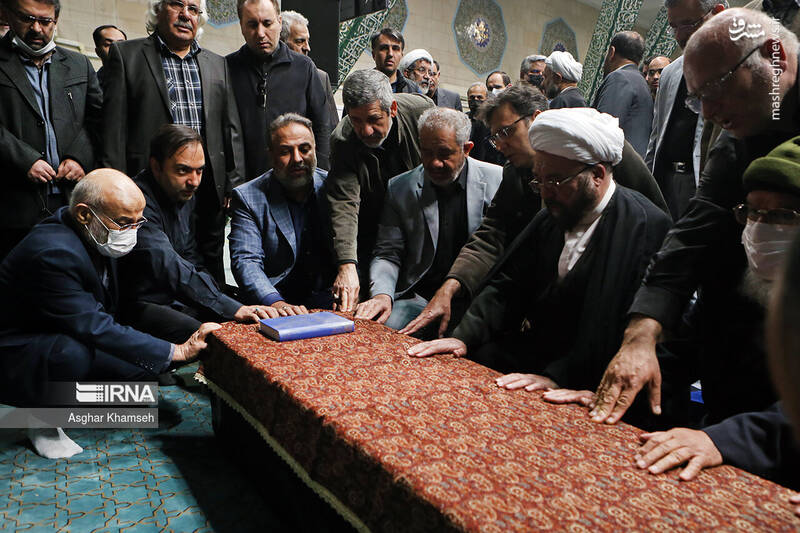 عکس/ حضور چهرهها در تشییع پیکر "عماد افروغ"