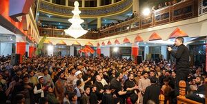 استقبال 5 هزار نفری افغانستانیها از مداح سرشناس ایرانی در کابل + فیلم