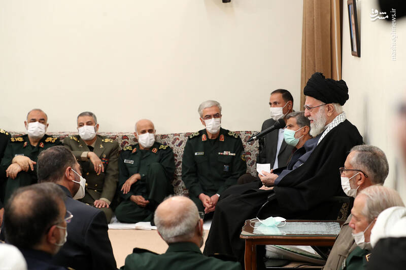 اگر عقلایی عمل شود، به شکست کشاندن محاسبات دشمن امکان پذیر است/ به هیچ حدی از پیشرفت قانع نباشید و بدون توقف به جلو بروید