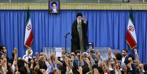 کدام دانشجویان در دیدار با رهبر انقلاب سخنرانی میکنند؟