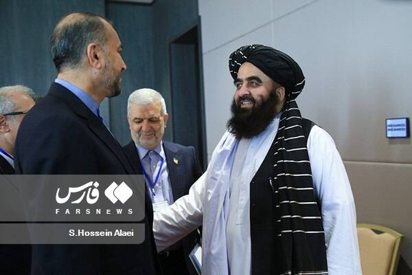 تحرکات دیپلماتیک در نخستین ماه 1402؛ ایروان، مسکو، پکن و سمرقند مقصد رایزنیها 9