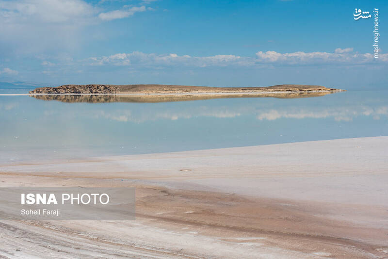 عکس/ دریاچه ارومیه ۵۴ روز بعد از آغاز آبگیری مجدد