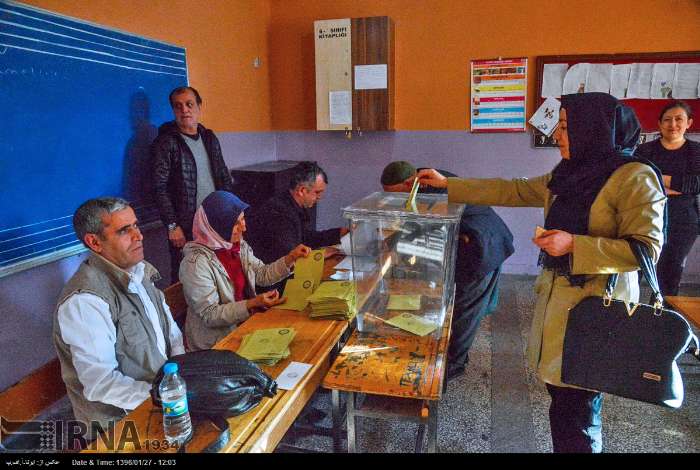 اصلاح یک کجفهمی درباره همهپرسی