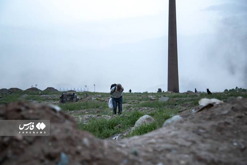 اجابت دعای شیخ حسین انصاریان در پاتوق کارتن خواب ها!