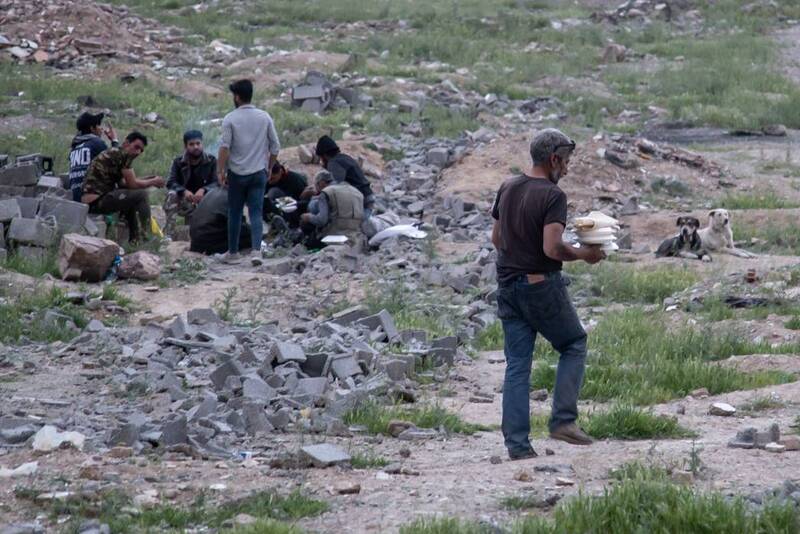 اجابت دعای شیخ حسین انصاریان در پاتوق کارتن خواب ها!