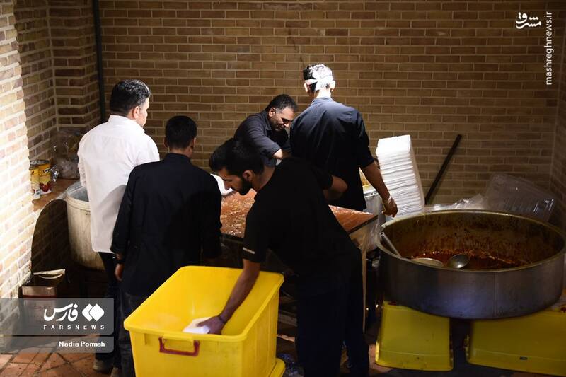 عکس/ جزءخوانی قرآن کریم در خانه موزه مدرس