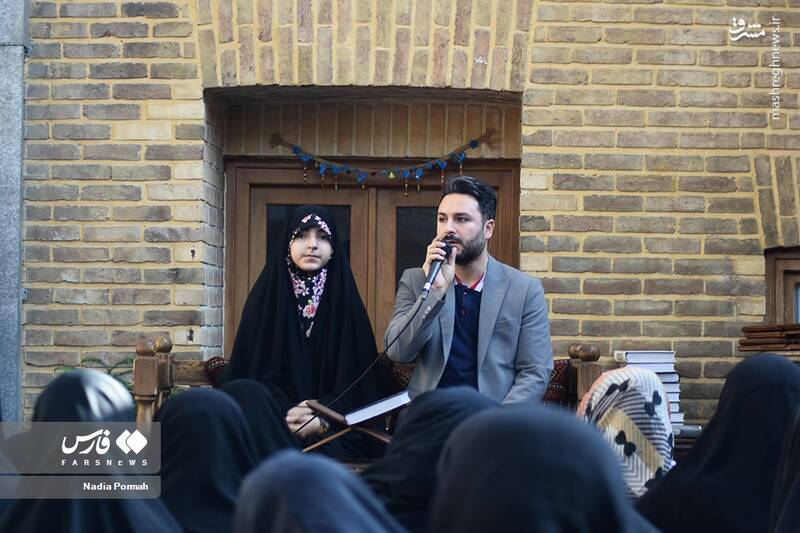 عکس/ جزءخوانی قرآن کریم در خانه موزه مدرس