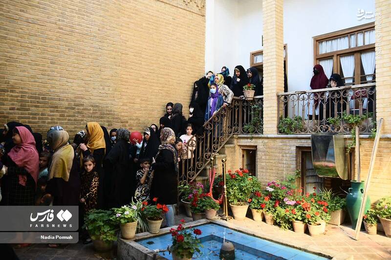 عکس/ جزءخوانی قرآن کریم در خانه موزه مدرس