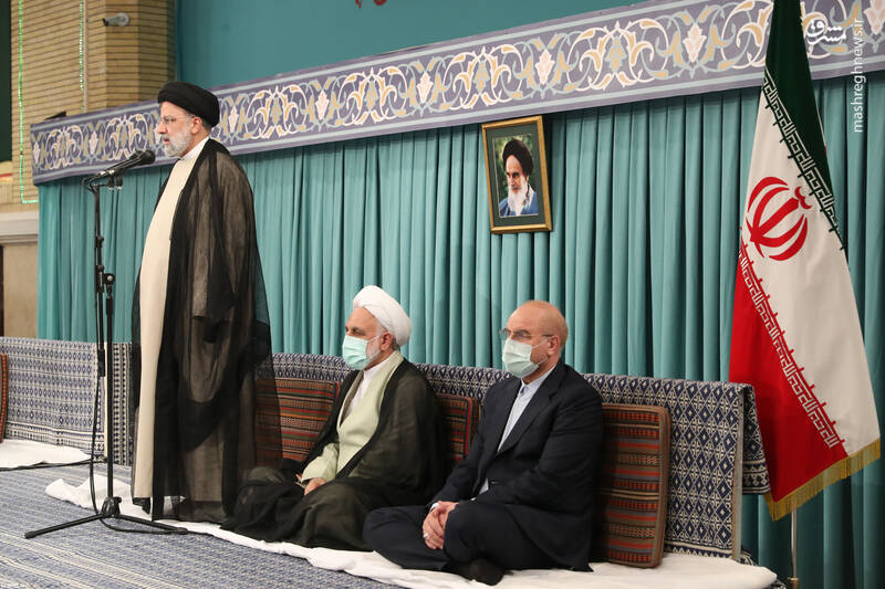 عکس/ دیدار مسئولان نظام و سفرای کشورهای اسلامی با رهبر انقلاب