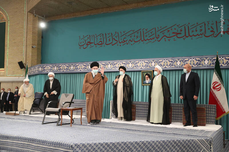 عکس/ دیدار مسئولان نظام و سفرای کشورهای اسلامی با رهبر انقلاب