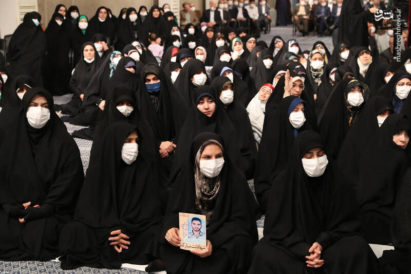 عکس/ دیدار مسئولان نظام و سفرای کشورهای اسلامی با رهبر انقلاب