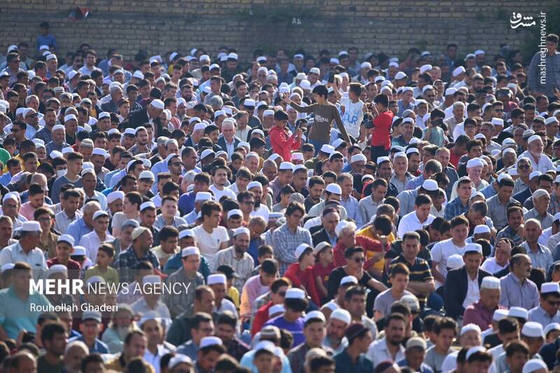 عکس/ نماز عید فطر اهل سنت در گنبدکاووس