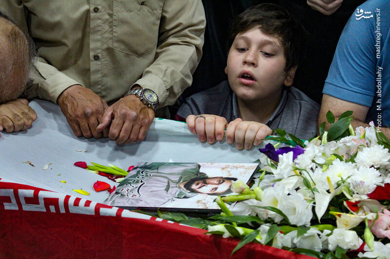 عکس/وداع با پیکر شهید آشوری «جانی بِت اوشانا»