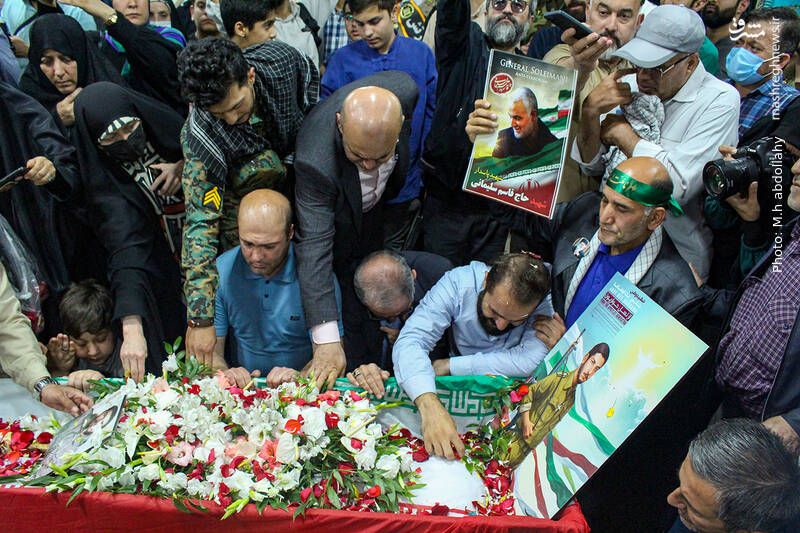 عکس/وداع با پیکر شهید آشوری «جانی بِت اوشانا»