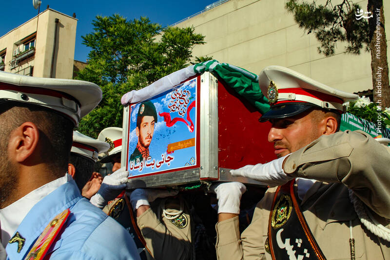 عکس/وداع با پیکر شهید آشوری «جانی بِت اوشانا»