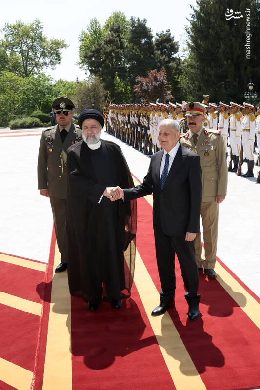 عکس/ استقبال رسمی رئیسی از رئیس جمهور عراق