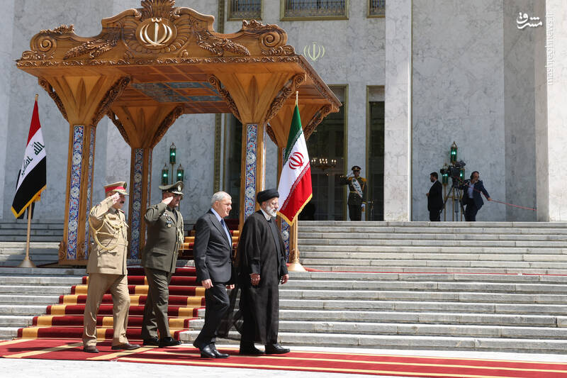 عکس/ استقبال رسمی رئیسی از رئیس جمهور عراق