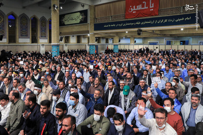 باید فرهنگ ثروتهای بادآورده متوقف شود/ مسئولین باید برای اشتغال جوانان تحصیلکرده و بیکار تلاش مضاعفی کنند/ جامعه کارگری اعتراض دارد اما با دشمن مرزبندی کرده است