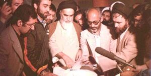 سرلیست امام در انتخابات مجلس اول چه کسی بود؟