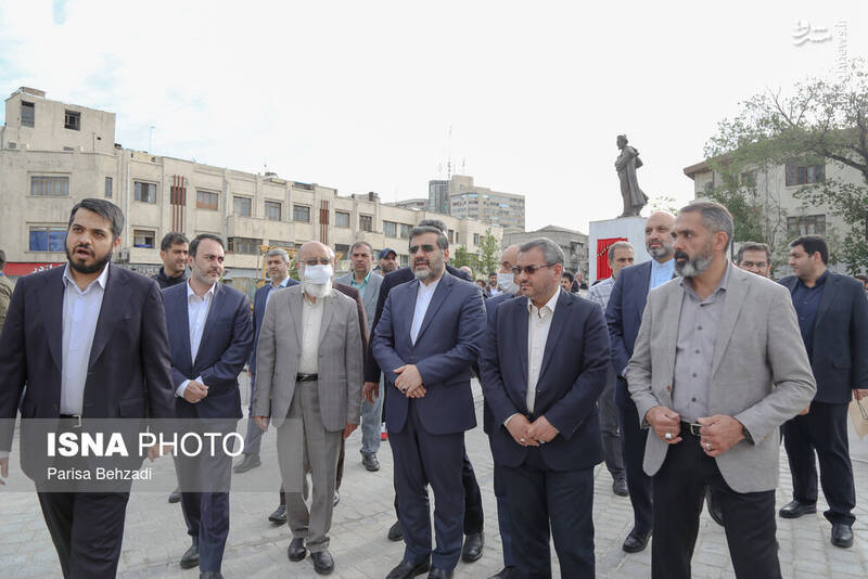 عکس/ رونمایی از بزرگترین مجسمه برنزی پایتخت