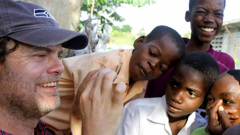 «سلبریتی»هایی که کودک می خورند!/ وقتی یک جانیِ «کودکخوار» خیریه کودکان تاسیس می کند+تصاویر