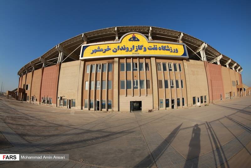 چرا استقلال و پرسپولیس ورزشگاه ندارند؟
