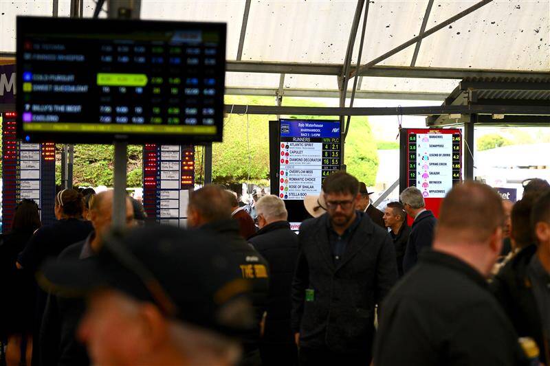 عکس / مسابقات اسب دوانی در استرالیا 5