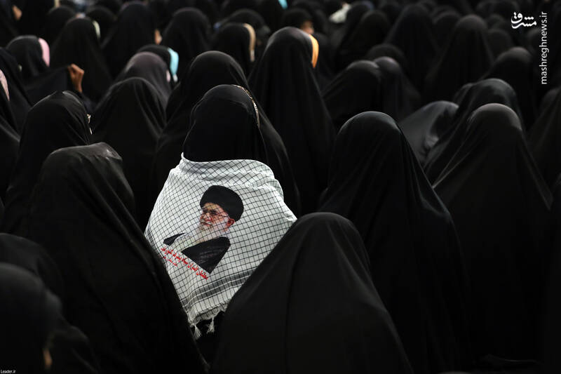 عکس/ دیدار جمعی از معلمان با رهبر انقلاب