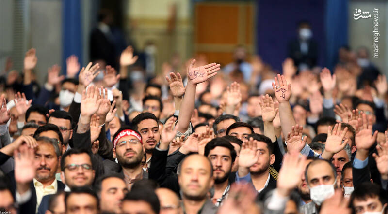 عکس/ دیدار جمعی از معلمان با رهبر انقلاب