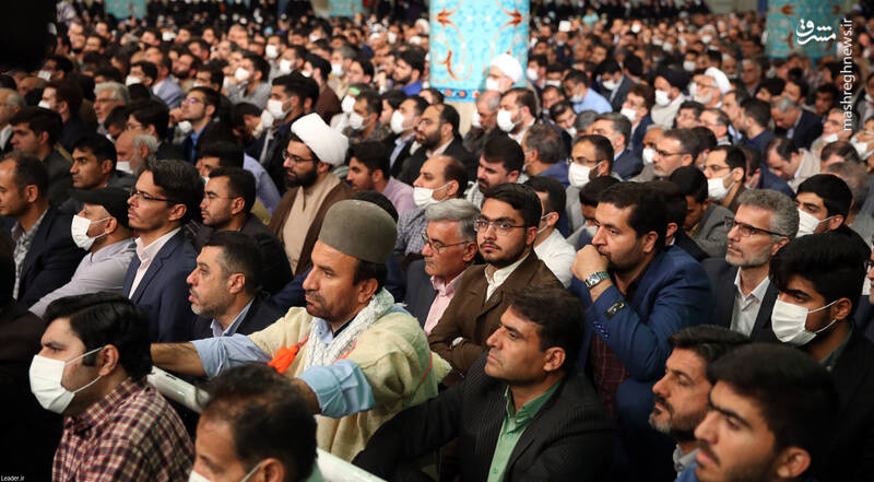 عکس/ دیدار جمعی از معلمان با رهبر انقلاب