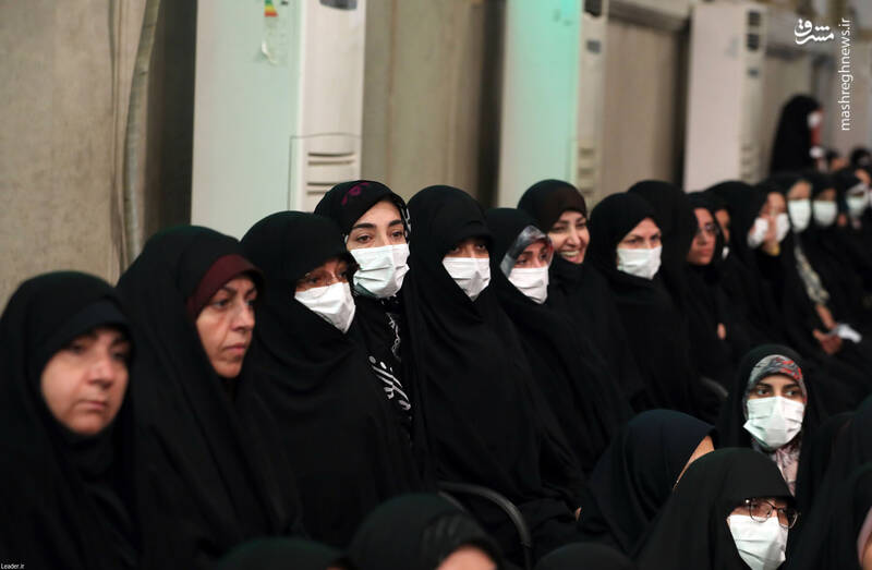 عکس/ دیدار جمعی از معلمان با رهبر انقلاب