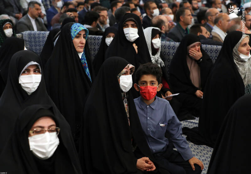 عکس/ دیدار جمعی از معلمان با رهبر انقلاب