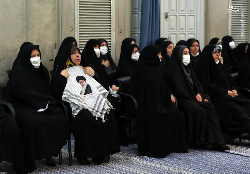 عکس/ دیدار جمعی از معلمان با رهبر انقلاب