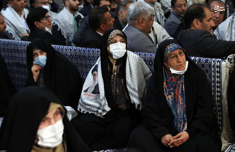 عکس/ دیدار جمعی از معلمان با رهبر انقلاب