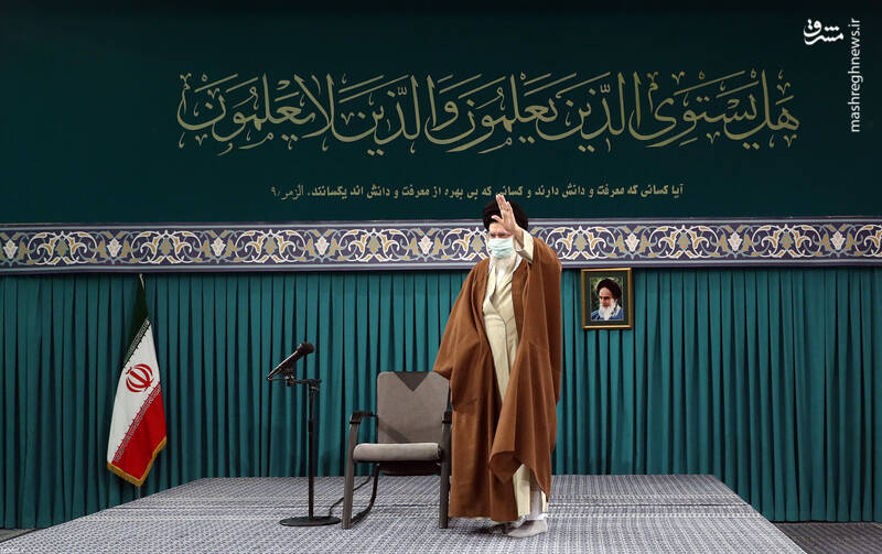 عکس/ دیدار جمعی از معلمان با رهبر انقلاب