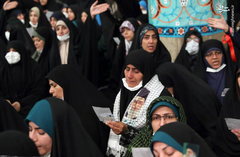 عکس/ دیدار جمعی از معلمان با رهبر انقلاب